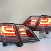 Đèn hậu Toyota Camry 2008 - 2011 Việt Nam nguyên cụm sở hữu thiết kế đẹp mắt - sang trọng cùng dãy màu nổi bật và sinh động.