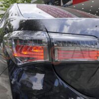 Đèn hậu Toyota Corolla 2012 - 2016 mẫu Lexus 3 sọc nguyên cụm tại OroKing Auto