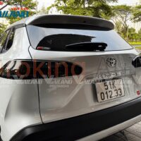 Đèn hậu Toyota Cross 2022 nguyên cụm sở hữu thiết kế đẹp mắt - sang trọng cùng dãy màu nổi bật và sinh động.