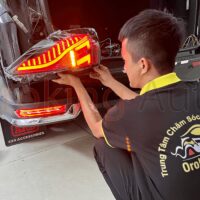 Đèn hậu Toyota Innova 2016+ mẫu 4 nguyên cụm tại OroKing Auto