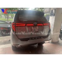 Đèn hậu Toyota Innova 2016+ mẫu số 7 nguyên cụm tại OroKing Auto