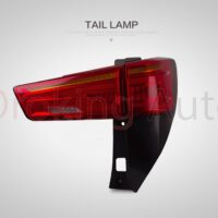 Đèn hậu Toyota Innova 2016+ mẫu số 7 nguyên cụm sở hữu thiết kế đẹp mắt - sang trọng cùng dãy màu nổi bật và sinh động.