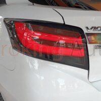 Đèn hậu Toyota Vios 2014 - 2017 mẫu BMW nguyên cụm sở hữu thiết kế đẹp mắt - sang trọng cùng dãy màu nổi bật và sinh động.