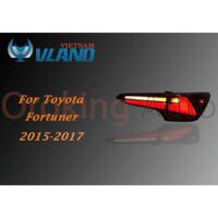 Đèn hậu Toyota Fortuner 2017 mẫu Lexus nguyên cụm tại OroKing Auto