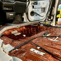 Trải nghiệm những ưu điểm hoàn hảo của cách âm chống ồn sàn và cốp chính hãng Dr Artex xe size nhỏ