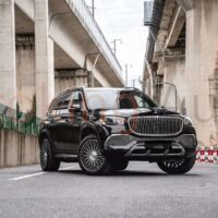 Lưới tản nhiệt đặc trưng Mercedes GLS X167 Maybach