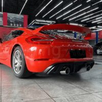Lưới tản nhiệt đặc trưng Porsche 718 Cayman GT4