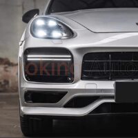 Lưới tản nhiệt đặc trưng Porsche Cayenne 9Y0
