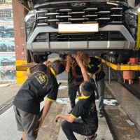 Tấm chắn bùn gầm ô tô sẽ là giải pháp bảo vệ người lái tốt nhất