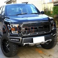 Lưới tản nhiệt đặc trưng Ford F150 Raptor 2021