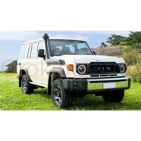 Lưới tản nhiệt đặc trưng Toyota Land Cruiser 70 2024