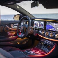 Cửa gió tuabin led 64 màu nâng cao giá trị của nội thất xe