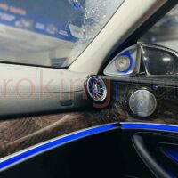 Loa xoay 3D 64 màu Mercedes C180 AMG tại OroKing Auto