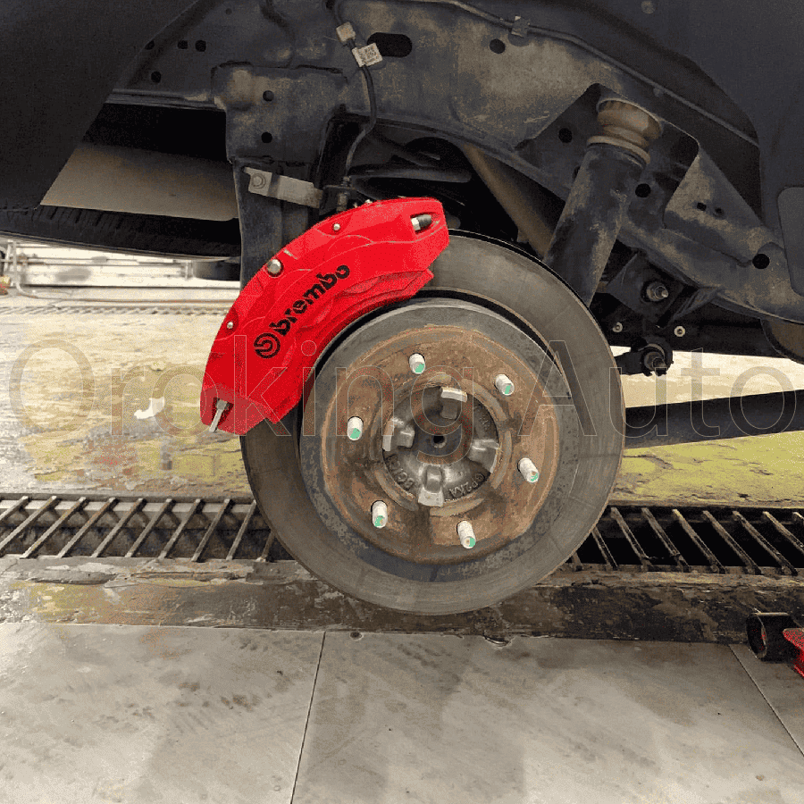 Lắp đặt ốp má phanh Brembo Ford Ranger Wildtrak
