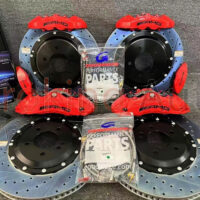 Phanh Brembo mẫu AMG