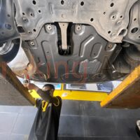 Lắp đặt tấm chắn gầm Hyundai Tucson 2015 - 2021 tại OroKing Auto