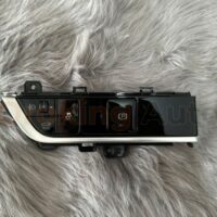 Điều chỉnh độ cao đèn Kia Carnival