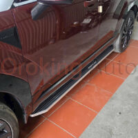 Bệ bước chân Hyundai Santafe 2024 mẫu MH chất lượng tại OrokingAuto