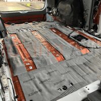 Cách âm sàn xe ô tô chống ồn hiệu quả