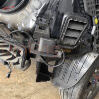 Lắp đặt cảnh báo điểm mù Kia Seltos