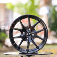 Việc độ mâm Hyundai Grand i10 mẫu LZ37 không chỉ mang lại sự nâng cấp về mặt thẩm mỹ mà còn cải thiện hiệu suất vận hành