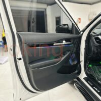 Led nội thất zin Kia Seltos vị trí cánh cửa