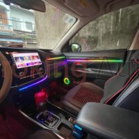 Led nội thất zin Mitsubishi Outlander vị trí gác chân