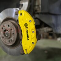 Lắp đặt ốp má phanh Brembo cho Mercedes GLE 450 4Matic Coupe