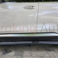 Bệ bước chân Toyota Innova Cross mẫu RX có nhiều ưu điểm nổi bật