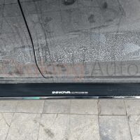 Đặc điểm của bệ bước chân Toyota Innova Cross mẫu Velar