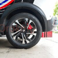 Ốp Heo Dầu Brembo Cho Peugeot 2008