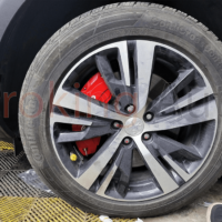 Ốp heo dầu Brembo cho Peugeot 308 chính hãng