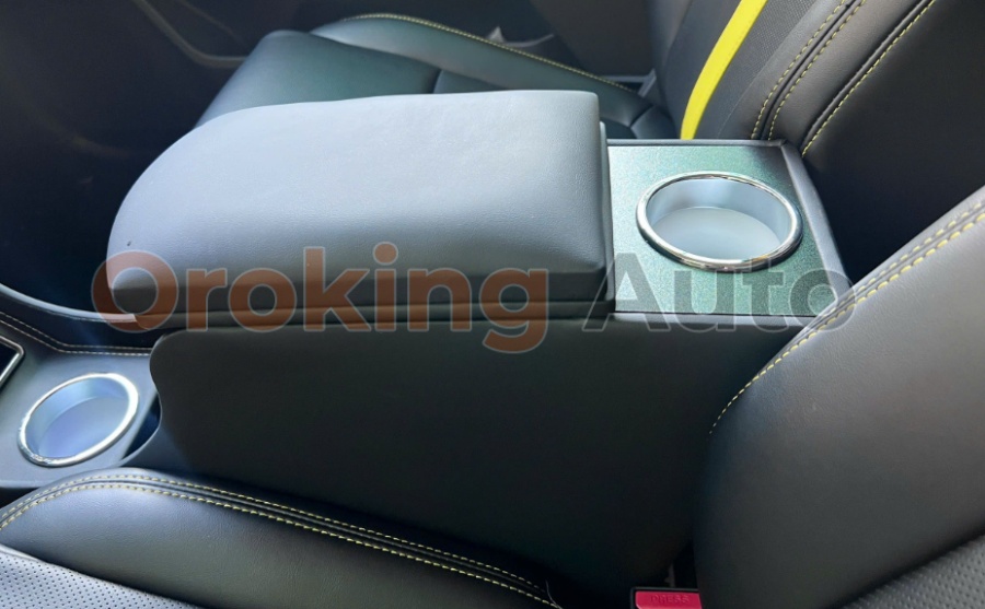 Bệ tỳ tay ô tô Vinfast VF3