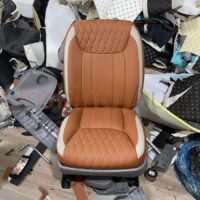 Lắp đặt bọc ghế da nappa xe Toyota Sienna