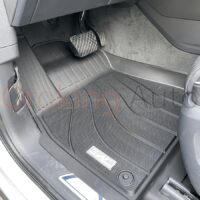 Thảm lót sàn Volkswagen Touareg 2024 chính hãng 3W