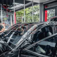 Dán phim PPF đèn ô tô chống xước