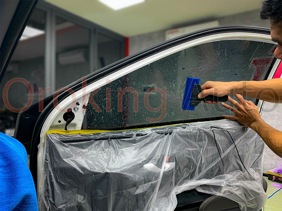 Dán phim cách nhiệt kính sườn chính hãng 3M Crystalline
