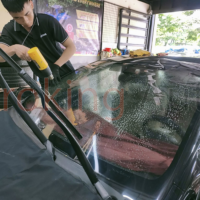 Hoàn thành dán phim cách nhiệt cho ô tô