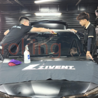 Quy trình dán phim cách nhiệt Zivent xe 4 chỗ gói Premium