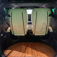 Sàn nhôm Lexus LM giúp tăng tính thẩm mỹ nội thất ô tô, mang đến không gian đẳng cấp và sang trọng hơn hẳn.