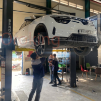 Lắp đặt tấm ốp bảo vệ pin VinFast VF8 tại OroKing Auto