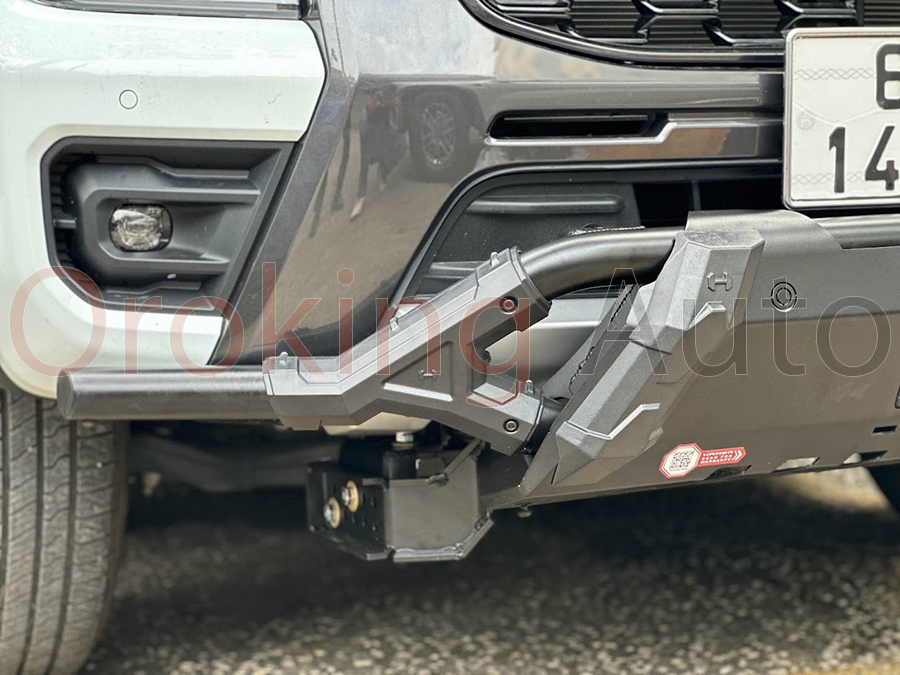 Lý do nên mua Cản Trước Hamer Typhoon AM103 Cho Xe Bán Tải tại OroKing Auto
