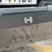 Vận chuyển hàng hóa dễ dàng nhờ cản trước Hamer Typhoon AM103