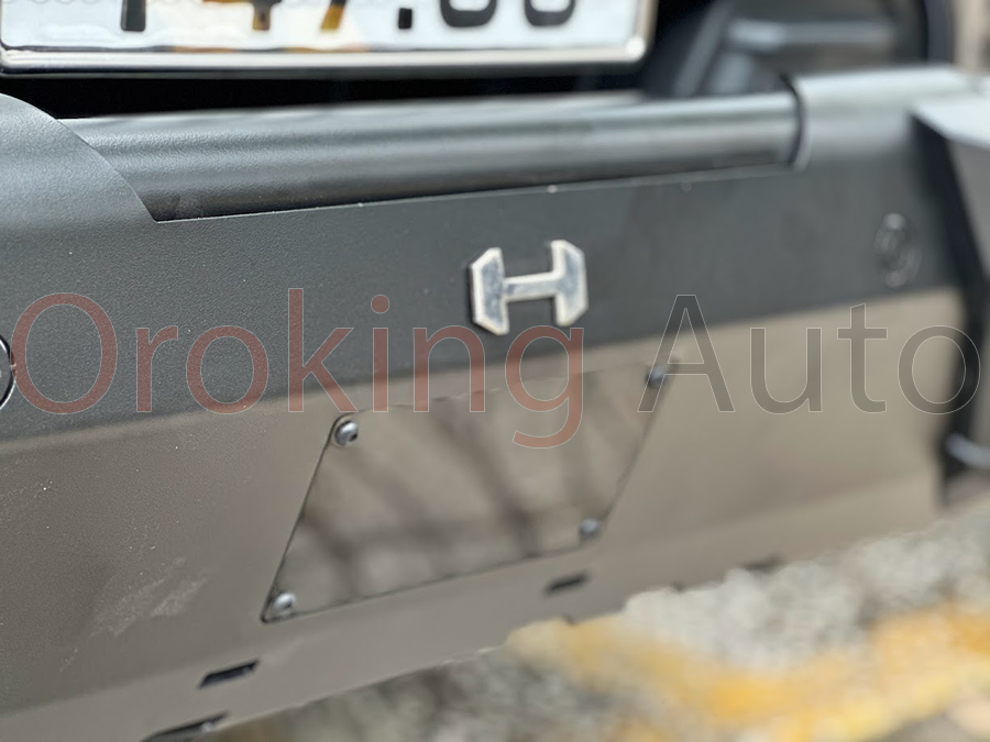 Vận chuyển hàng hóa dễ dàng nhờ cản trước Hamer Typhoon AM103