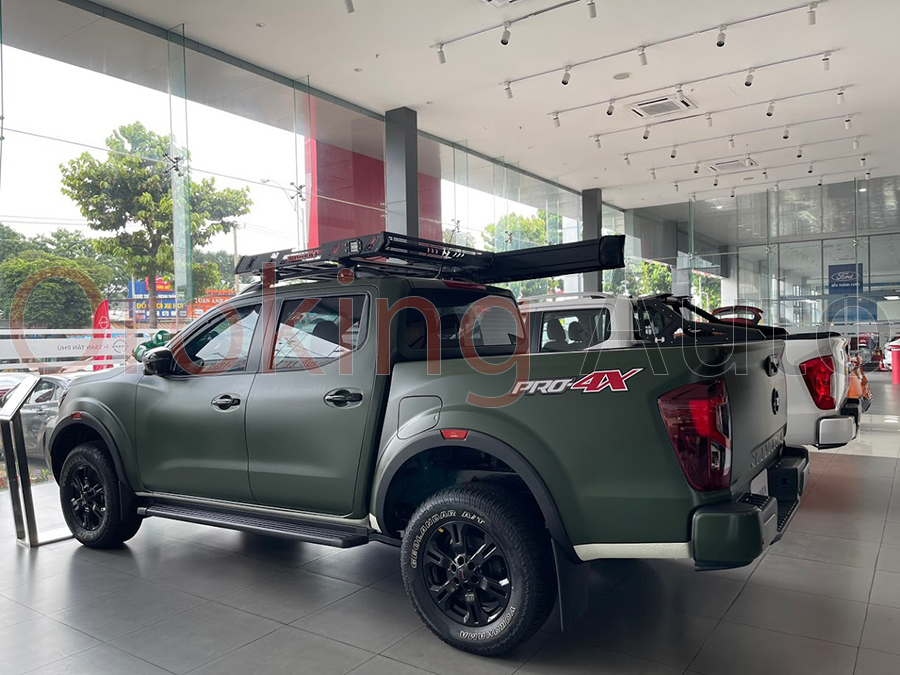 Cản chướng ngại vật bằng baga nóc có đèn led Hamer HR152 xe Nissan Navara NP300 vô cùng tuyệt vời