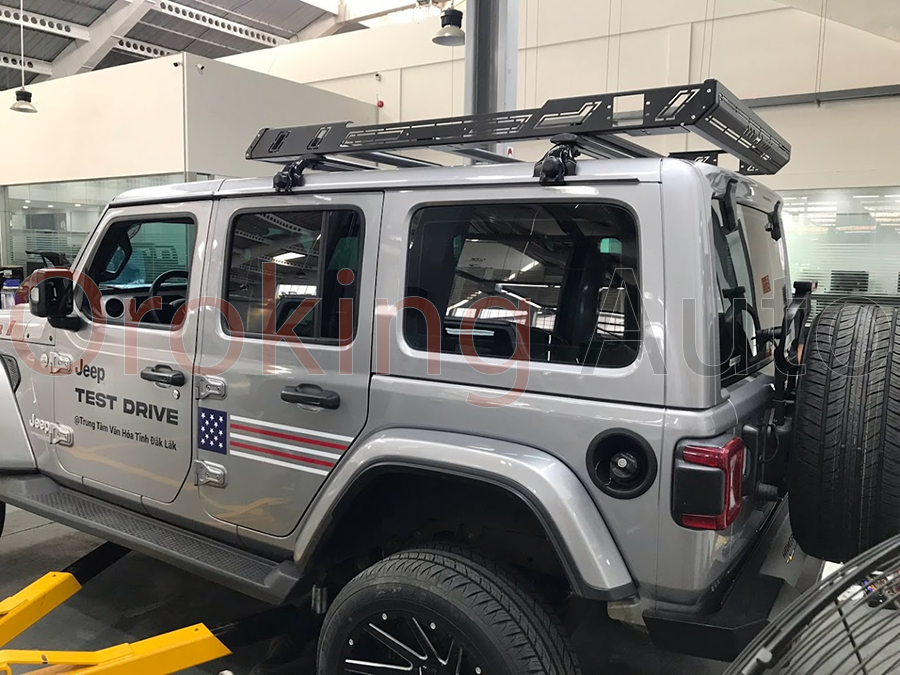 Giá nóc có đèn led Hamer HR153 xe Jeep