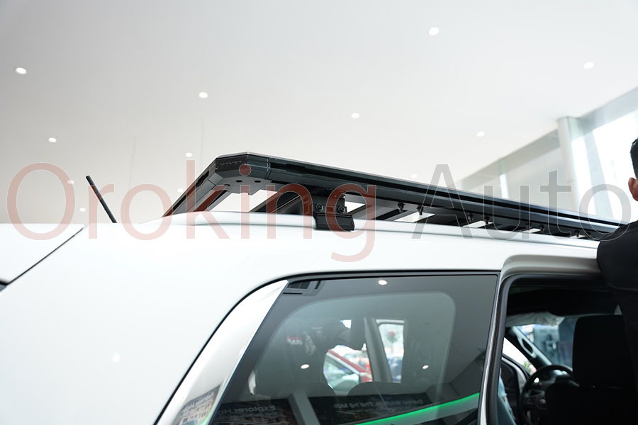 Cản chướng ngại vật bằng baga mui Hamer Flat HR162 xe Ford Everest 2022+ vô cùng tuyệt vời