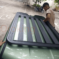 Trang bị thêm giá nóc nhôm xe VinFast VF3 thì chiếc xe của bạn thêm phần mạnh mẽ và cứng cáp hơn nhiều lần.