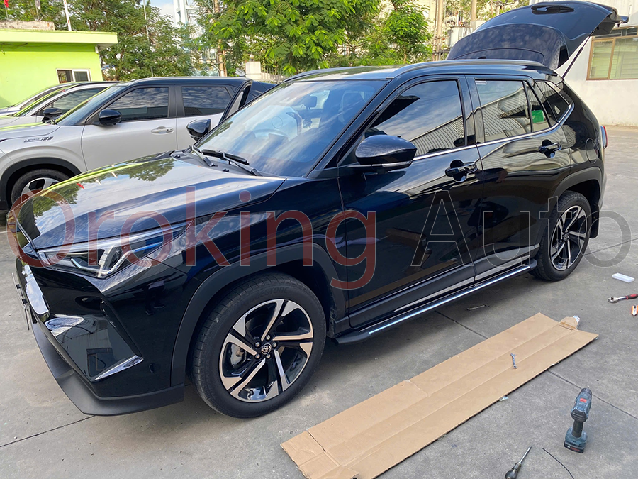 Bệ bước chân Toyota Yaris Cross mẫu HA làm nổi bật hơn cho chiếc xe của bạn khi di chuyển