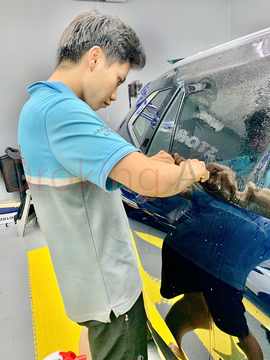 Dán Phim Cách Nhiệt Toyota Yaris Cross 2025 Chính Hãng Ceramax